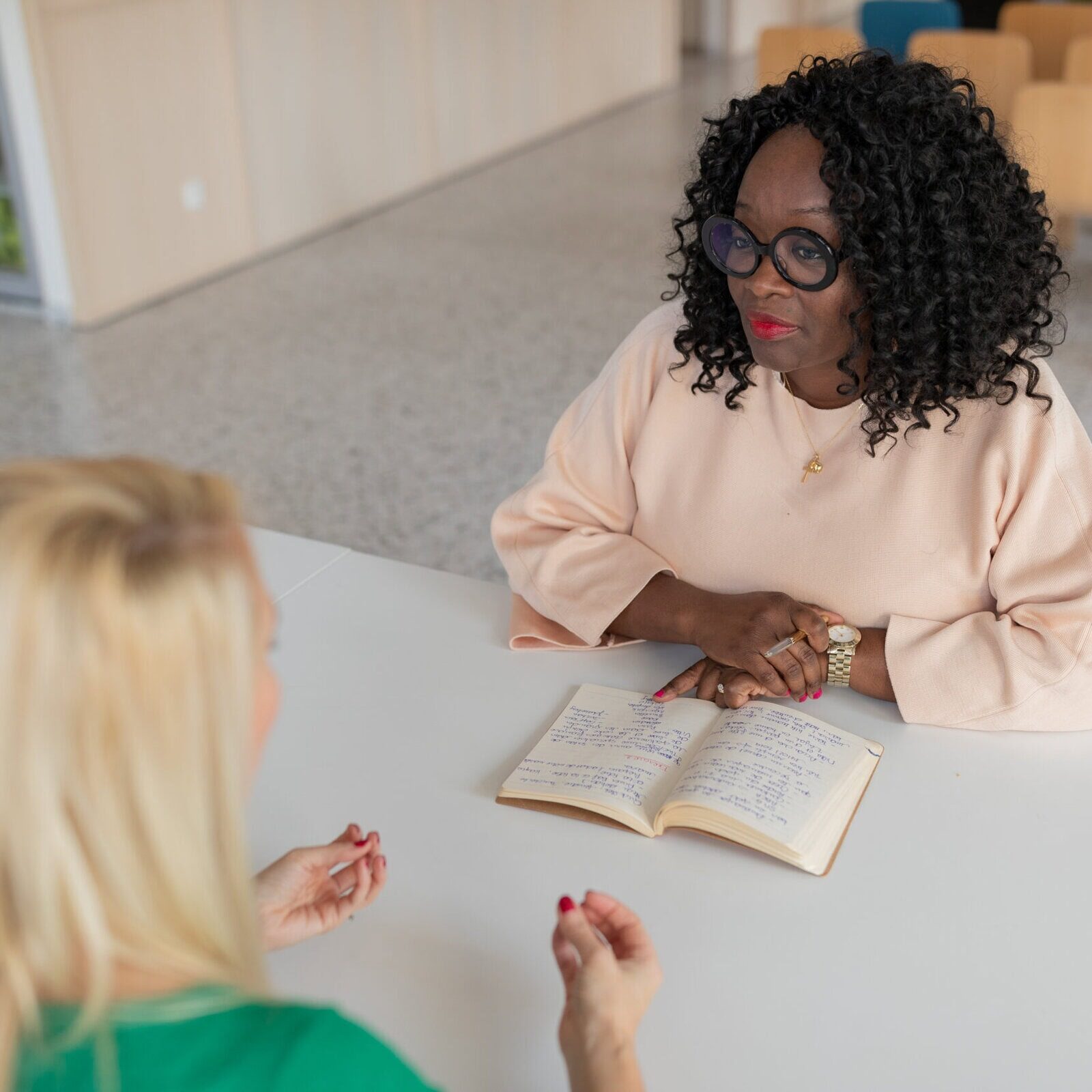 Experience Coaching: Minouche's Story Experience Coaching: Minouche's Story